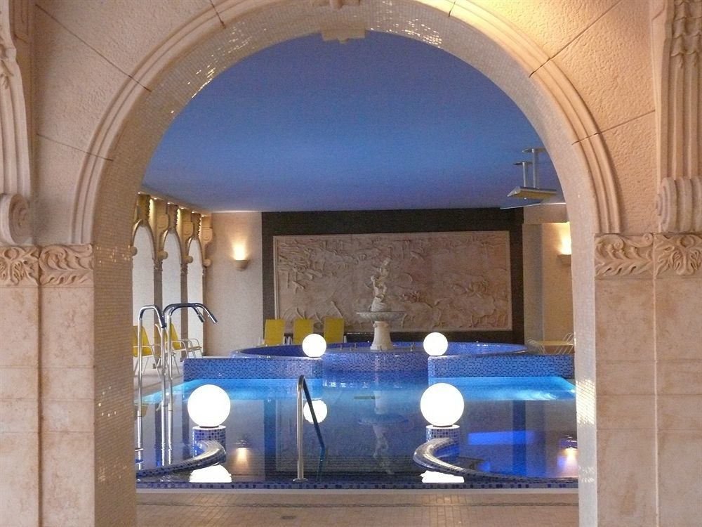 Hotel Bellevue Esztergom Esterno foto