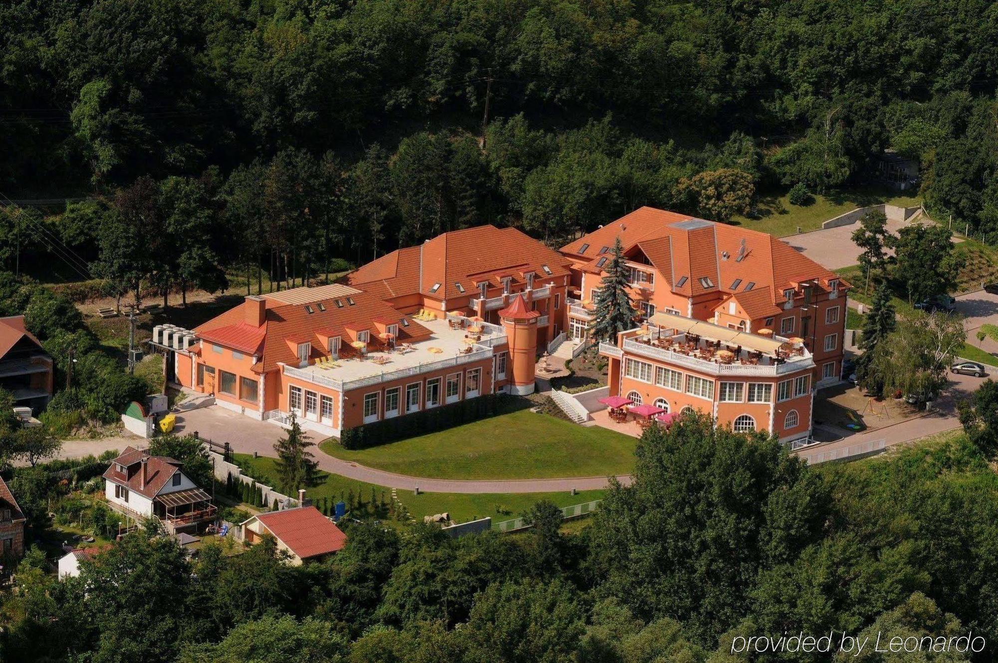 Hotel Bellevue Esztergom Esterno foto